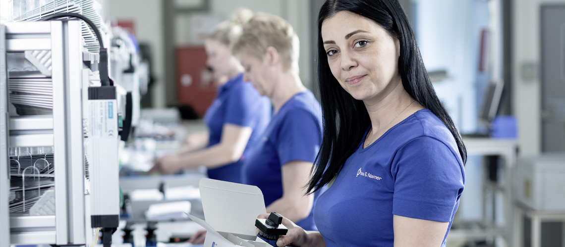 female Kraus and Naimer factory workers at the Kraus and Naimer factory in Weikersdorf, Austria